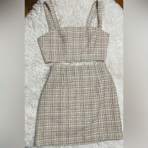 #101 Lichi set tweed skirt and crop top